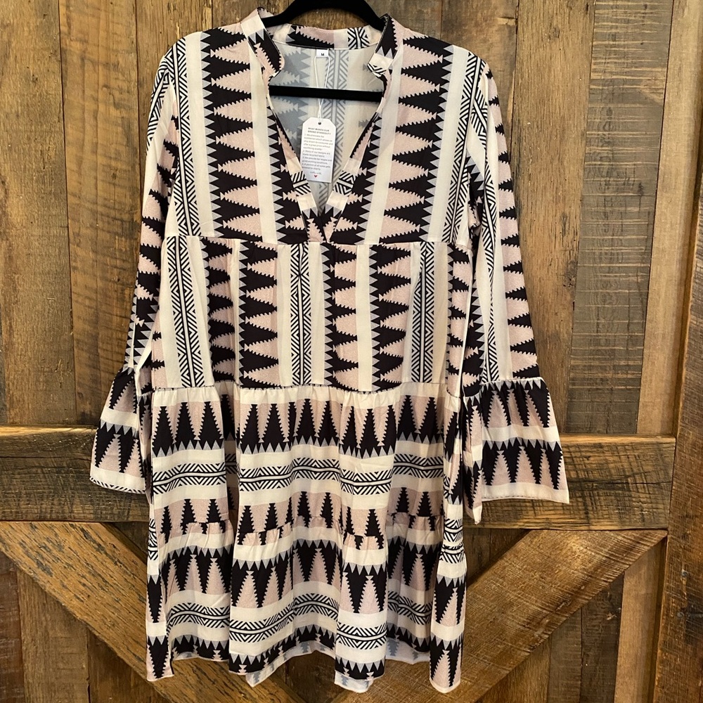 NWT size medium mini dress or coverup